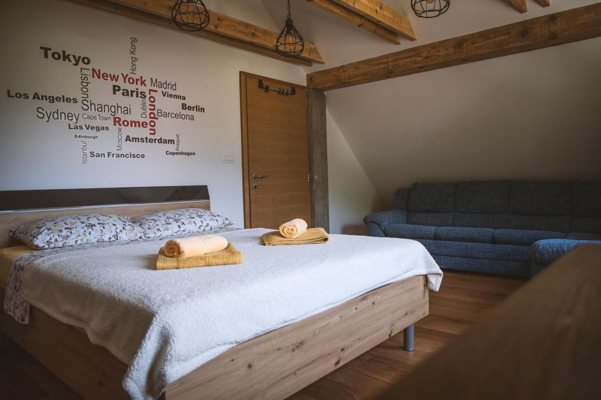 4 Sheeps Apartments โบเว็ก ภายนอก รูปภาพ